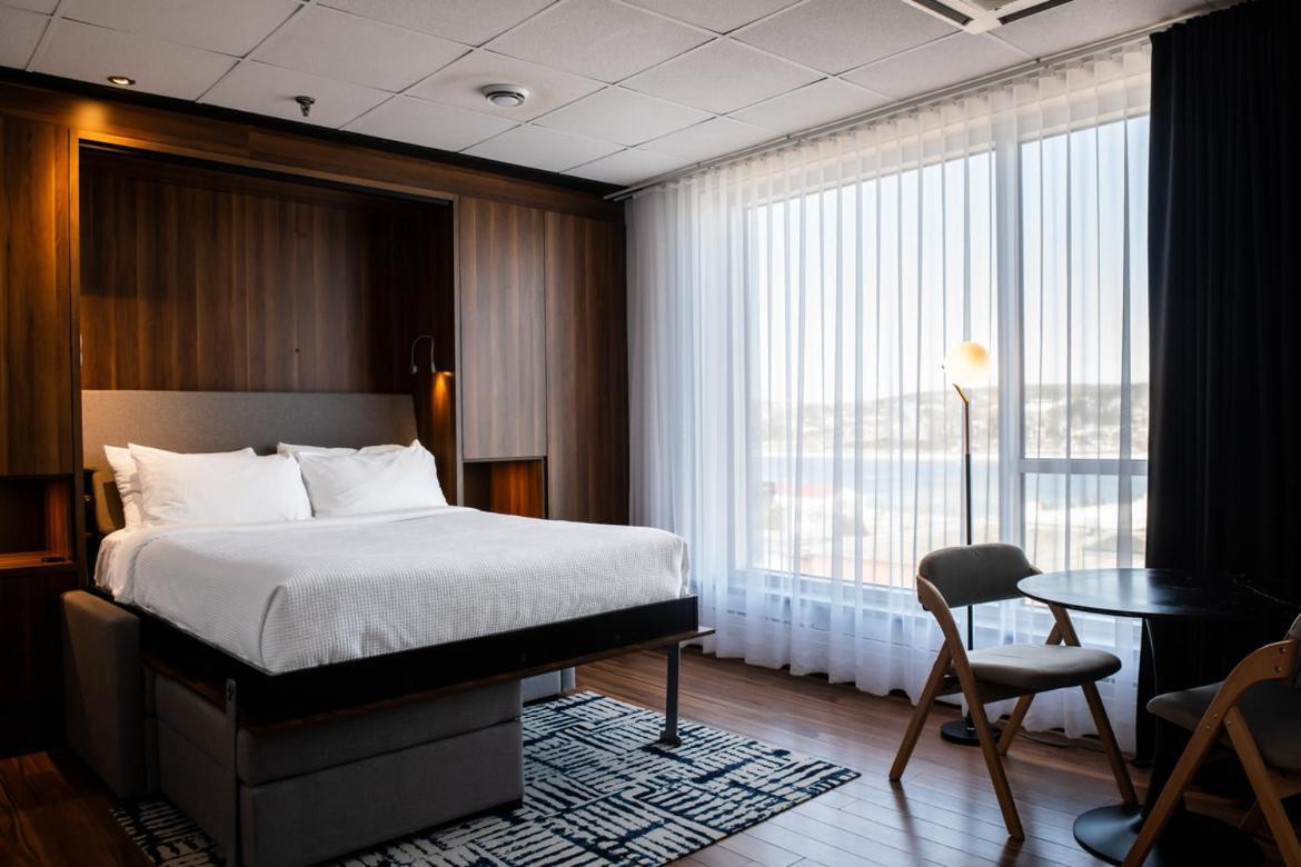 Hotel Chicoutimi, Affilie A Hyvi ภายนอก รูปภาพ